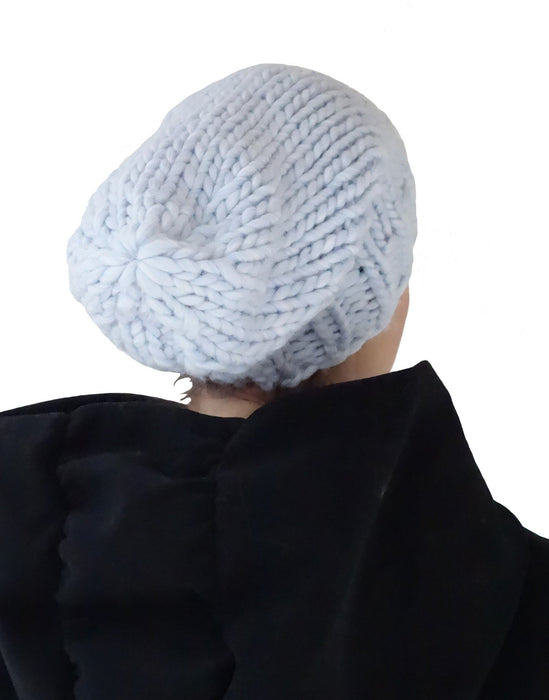 Flow Beanie in Blueberry Crush