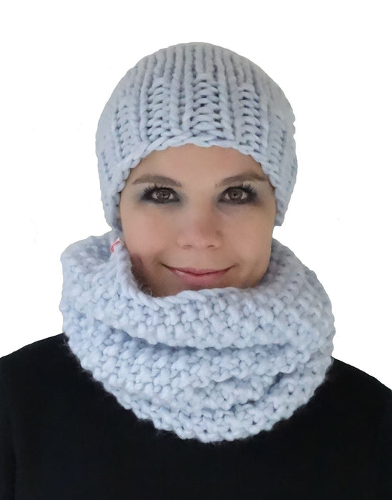 Flow Beanie in Blueberry Crush